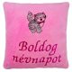 „Boldog névnapot” felirattal és cicával hímzett párna, rózsaszín – névnapi ajándék, egyedi hímzett párna 