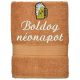 Hímzett törölköző "Boldog névnapot" felirattal + sör, mogyoró