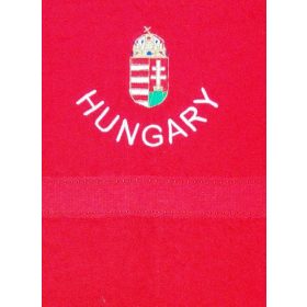   "Hungary" felirattal + címerrel hímzett törölköző, piros