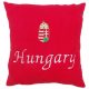 "Hungary" felirattal + címerrel hímzett párna, piros