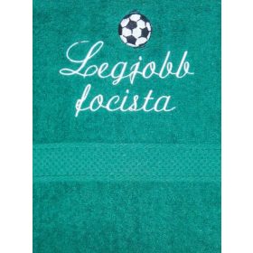 "Legjobb focista" felirattal + focilabdával hímzett törölköző, sötétzöld – hímzett ajándék törölköző