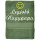 „Legjobb nagypapa” felirattal + smile-val hímzett törölköző, moha – hímzett ajándék törölköző nagypapának