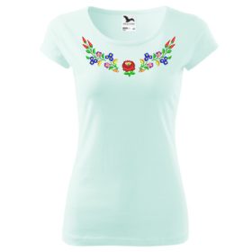   Hímzett, kalocsai mintás női, környakú, dér fehér póló XS