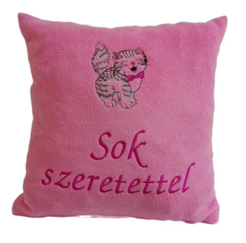 "Sok szeretettel" felirattal + cicával hímzett párna, rózsaszín - ajándékötlet