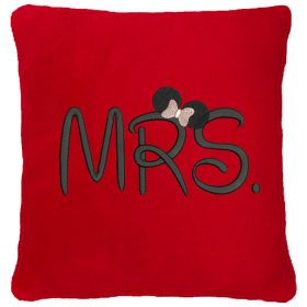 "Mrs." felirattal hímzett párna, piros - fekete betűvel - esküvői ajándék