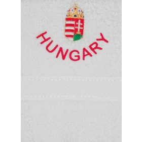  "Hungary" felirattal + címerrel hímzett törölköző, fehér