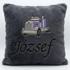Névvel és mintával hímzett párna, szürke, névre szóló hímzett párna, egyedi ajándék