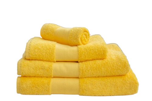 Hímzett PRÉMIUM törölköző 2-3 szavas felirattal + mintával, NAPSÁRGA