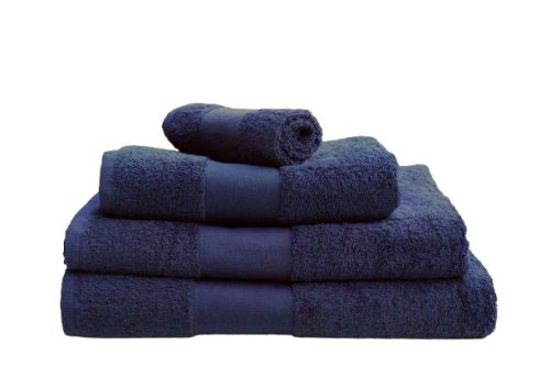 Hímzett PRÉMIUM törölköző 2-3 szavas felirattal + mintával, SÖTÉT KÉK